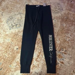 Hollister Women’s Navy Blue Sweats